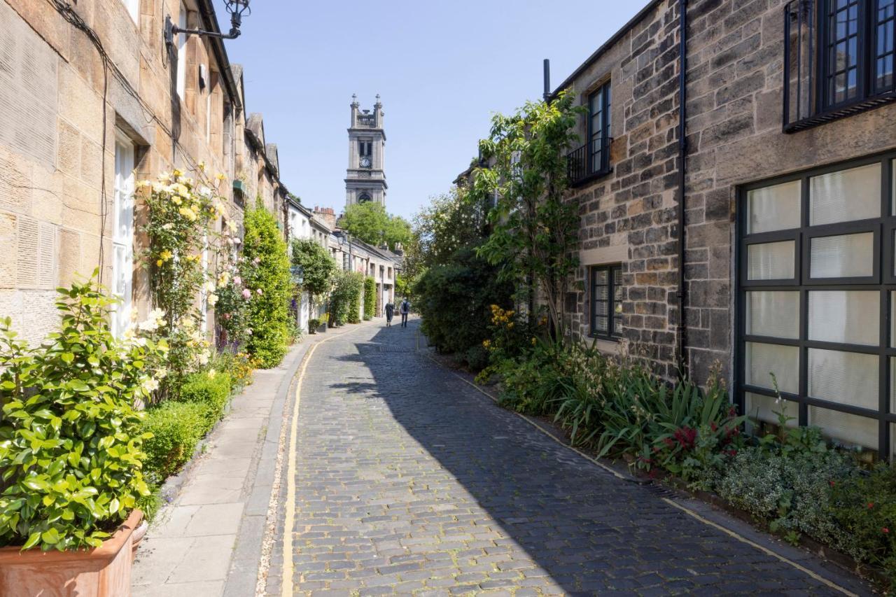 Charming Studios Near Holyrood Park & Calton Hill Edinburgh Exterior photo